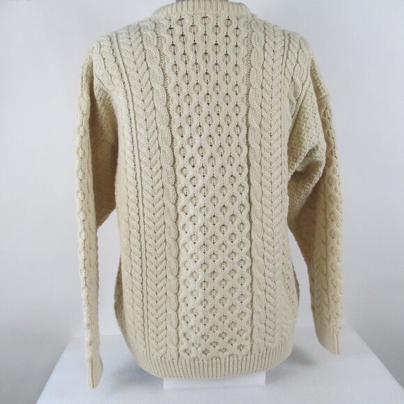 CARRAIG DONN IRISH FISHERMAN'S SWEATER - Picture 9 of 16
